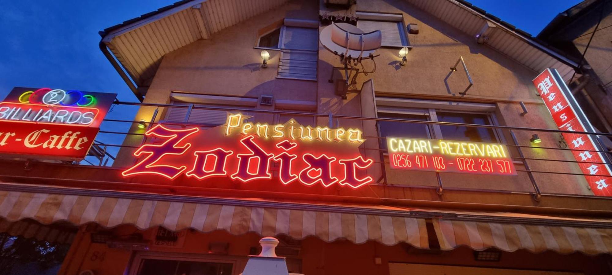 Pensiunea Zodiac Timişoara Exterior foto